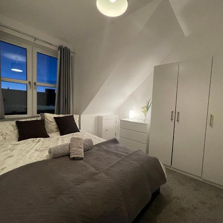 邓弗姆林Carvetii - Edward House D - 2 Dbl Bed 2Nd Floor Flat公寓 外观 照片